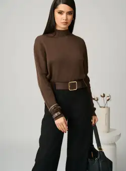 Bluza casual din tricot maro inchis cu guler