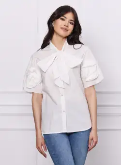 Camasa Simona alba cu flori pe maneci