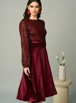 Rochie DY Fashion eleganta din catifea bordo cu bust din paiete