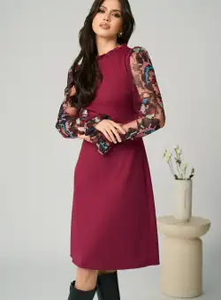 Rochie Ella Collection Iasmin eleganta din stofa mageanta cu broderie pe maneci