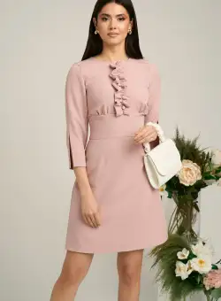 Rochie Moze roz pudra scurta cu volanase si perle pe bust