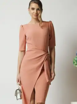 Rochie office din stofa roz piersica cu funda in talie
