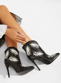 Botine cu toc subtire negre Pisa