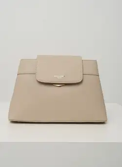 Geanta office din piele ecologica bej cu catarama