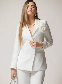 Sacou Moze office din stofa alba cu floare maxi detasabila