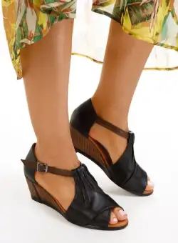 Sandale cu platforma Teressia Negre