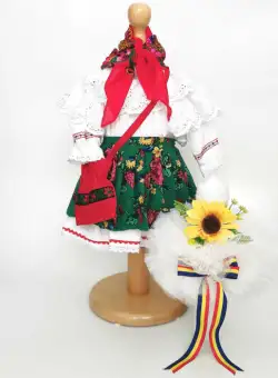 Set Botez Traditional , Costum Traditional Fetite Floral 2 - 2 piese costumas si lumanare