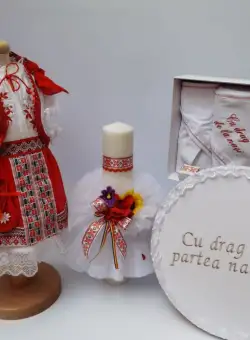 Set Traditional Botez - Costumas fetita Trusou Cutie pentru trusou Lumanare 2