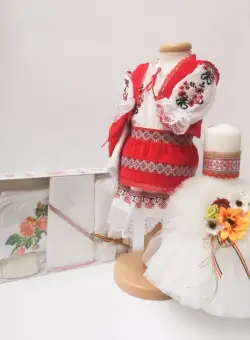 Set Traditional Botez - Costumas fetita Trusou Lumanare 4