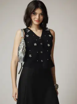 Vesta casual din tricot neagra cu strasuri