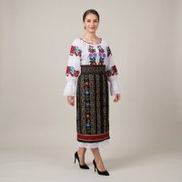 Costum popular format din catrinta , brau si ie - Cezarina 6