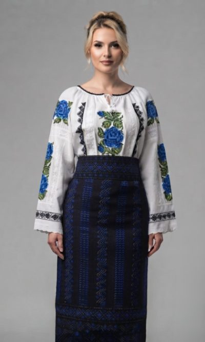 Costum popular format din catrinta , brau si ie - Cezarina ( masuri pana la 6XL )