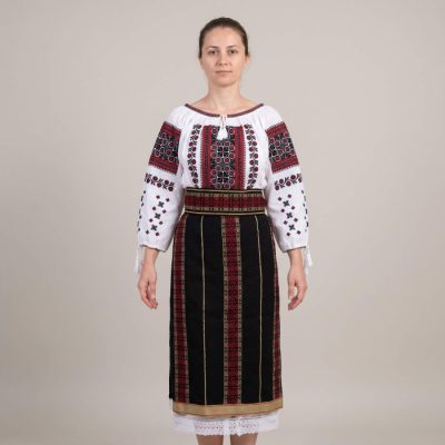 Costum popular format din catrinta , brau si ie - Vasilica  2 ( masuri pana la 6XL )