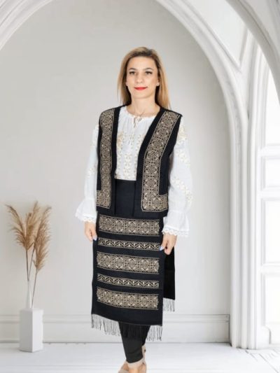 Costum Traditional Vesta si Fote Alina 5