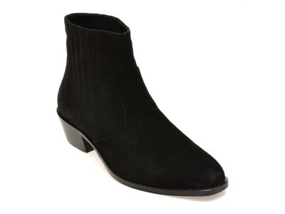 Ghete GRYXX negre, 5376042, din piele intoarsa