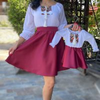 Rochita stilizata cu motive traditionale Vladuta