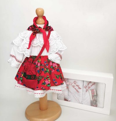 Set Botez Traditional a    Costum Traditional Fetite Floral - 2 piese   costumas si trusou brodat
