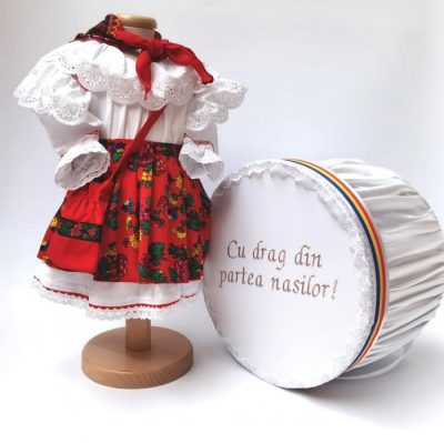 Set Botez Traditional - Adeline 4 - 2 piese   costumas si cufar brodat