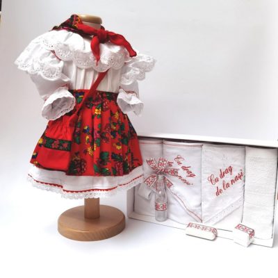 Set Botez Traditional - Adeline 5 - 2 piese   costumas si trusou brodat