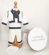 Set Botez Traditional Adi 4 a,     2 piese   costumas traditional si cufar brodat botez