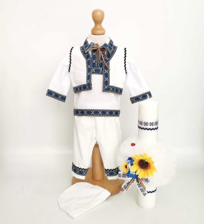 Set Botez Traditional Adi 6 a    2 piese   costumas traditional si lumanare Botez Traditional