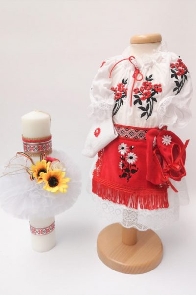 Set Botez Traditional Fete 2 piese   Botez Traditional: lumanare, costumas
