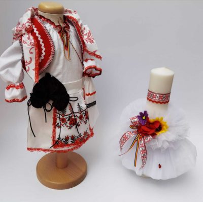 Set Botez Traditional - Marina 4 - 2 piese   Botez Traditional : costumas si lumanare
