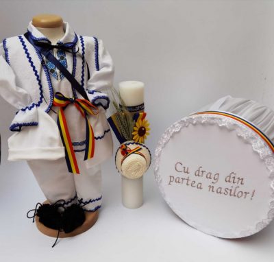 Set Botez Traditional Raul 14 - 3 piese   Botez Traditional : costumas, lumanare si cufar