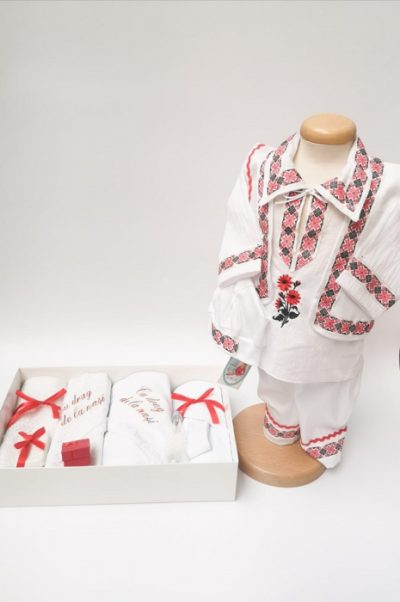 Set Botez Traditional Raul 5 a    2 piese   Botez Traditional: trusou, costumas