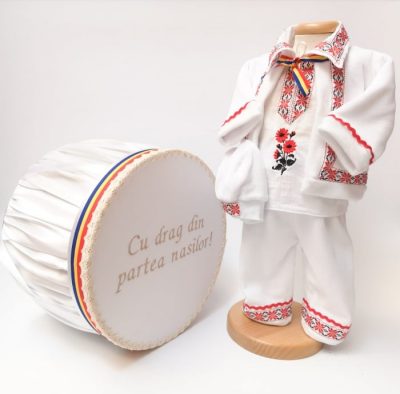 Set Botez Traditional Raul 7 a    2 piese   Botez Traditional : costumas si cufar brodat