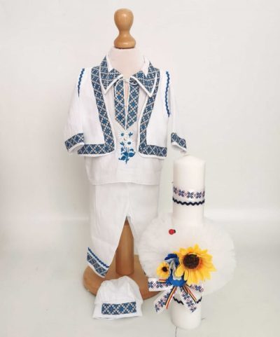 Set Costum National pentru baieti Raul 29: lumanare si costumas