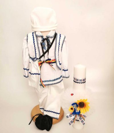Set Costum National Victoras 13 si Lumanare Botez Traditional