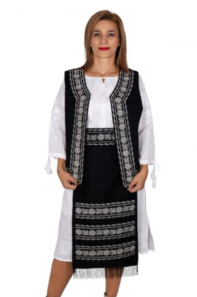 SET Traditional - Vesta, brau si 2 Fote brodate cu model traditional Alina 2