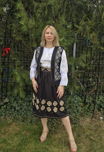Vesta traditionala Toni 10
